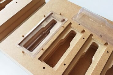 Frezowanie CNC form technicznych w płytach MDF