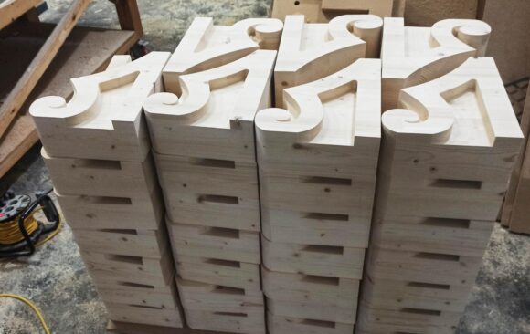 Realizacje: Drewniane zwieńczenia