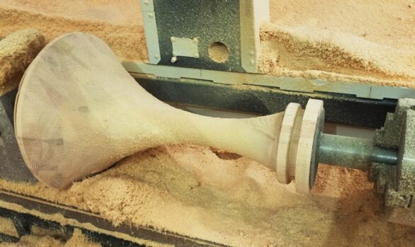 Realizacje: Frazowanie drewna na tokarko-frezarce