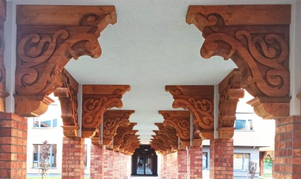 Realizacje: Drewniane wsporniki - architektura