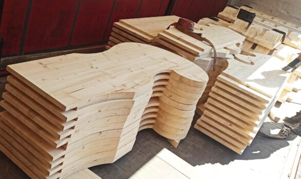 Realizacje: Frezowanie drewnianych desek czołowych