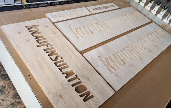 Realizacje: Frezowanie CNC logotypów