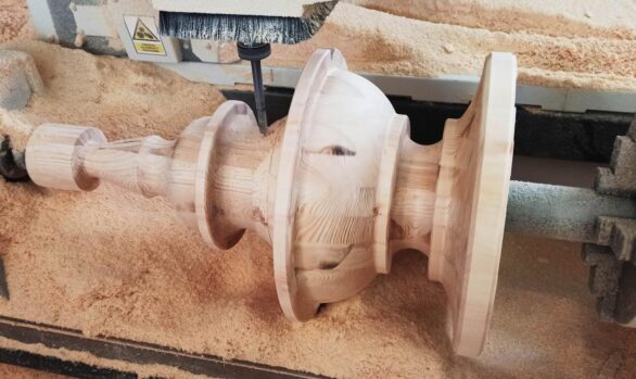 Realizacje: Obróbka CNC drewna na podzielnicy